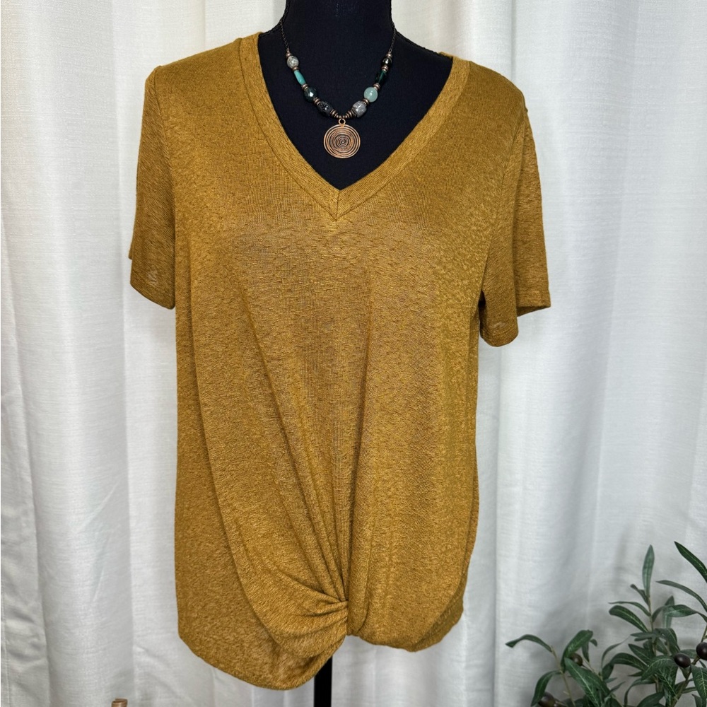 Bobeau Mustard Short Sleeve Twist Tee - Picture 2 of 6